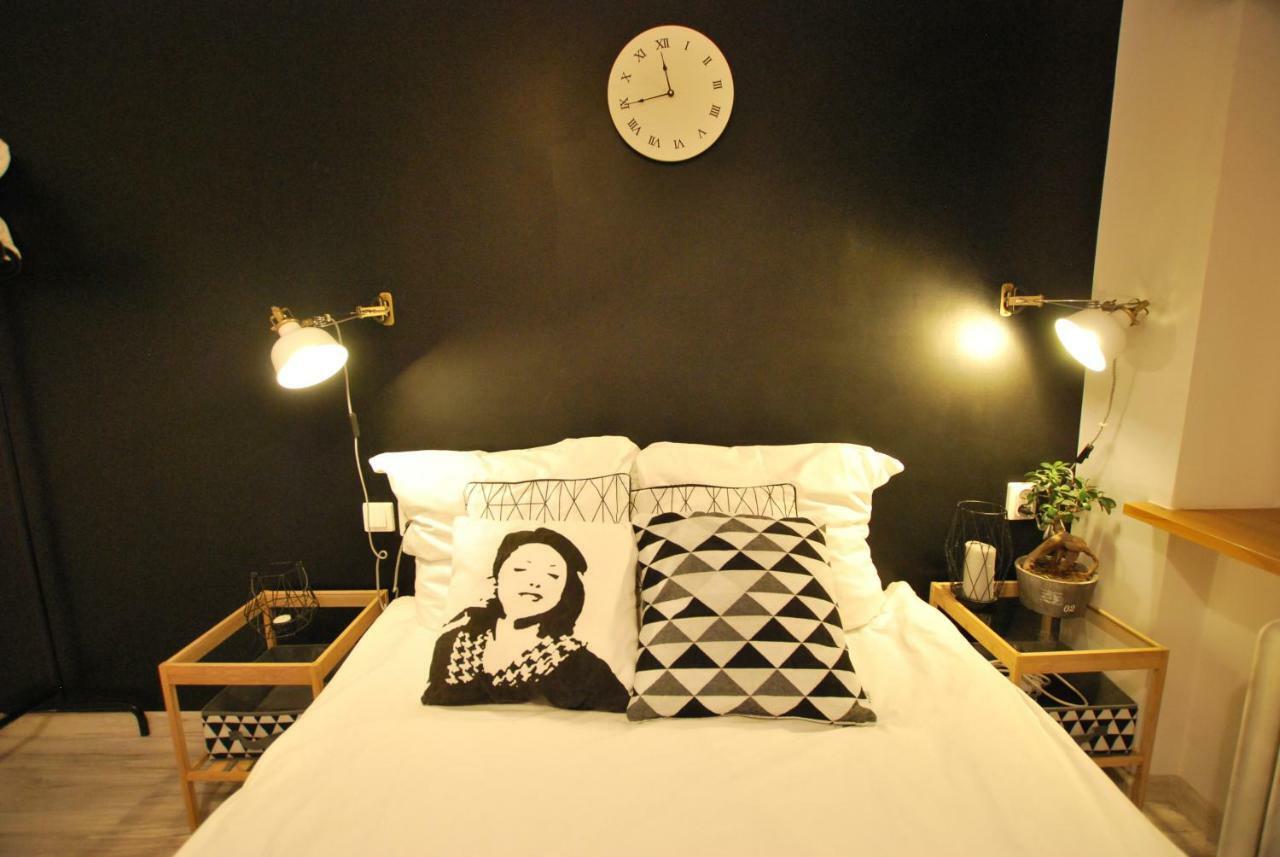Swidnicka Apartment-City Centre วรอตซวาฟ ภายนอก รูปภาพ